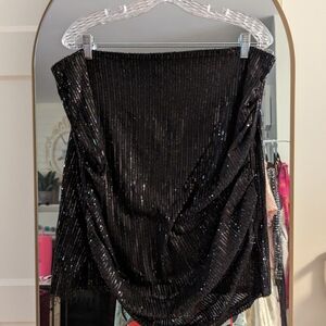 Stretchy black sequin skirt